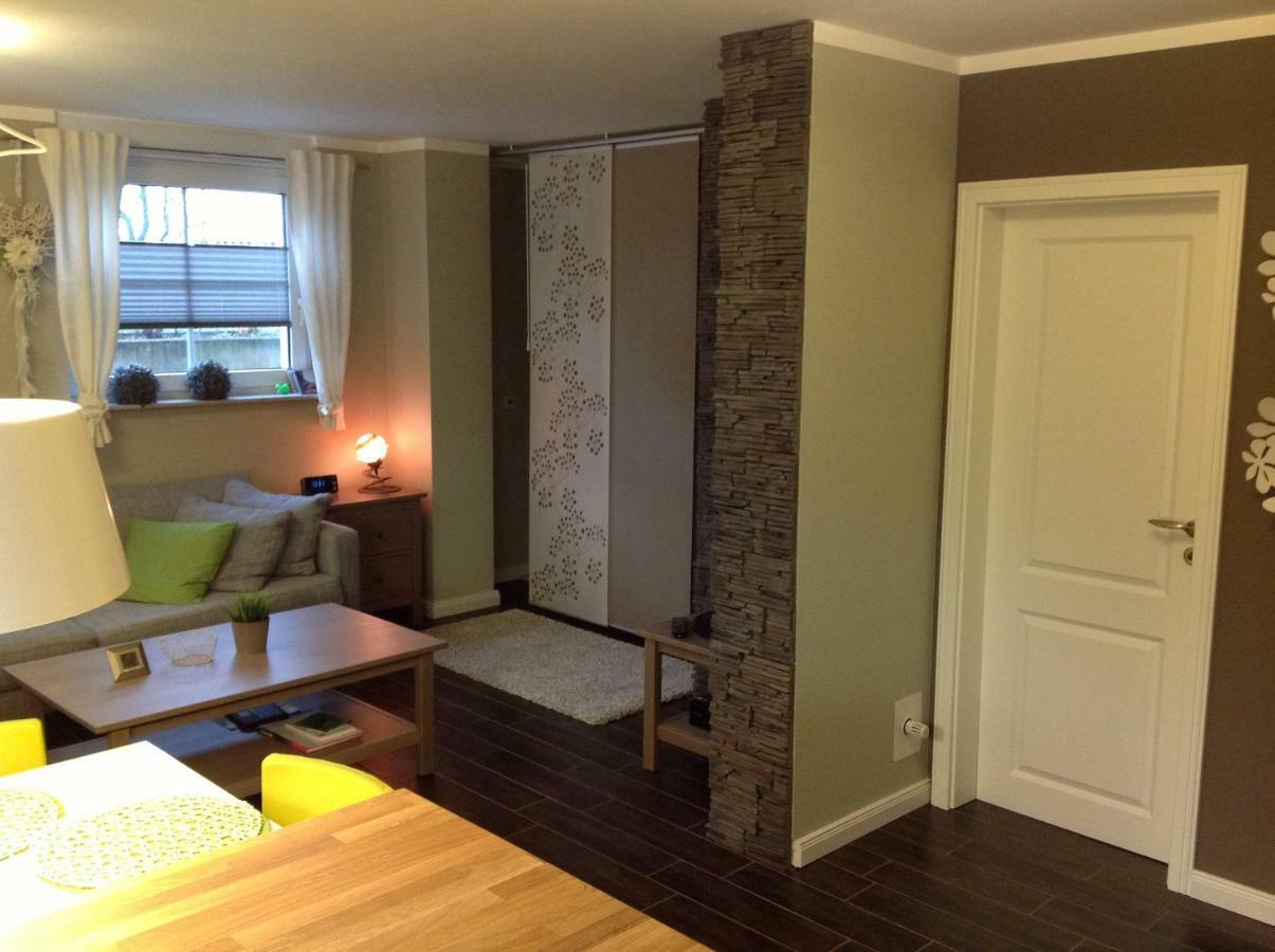 Apartment Buchheim, Hochwertig Und Gemuetlich, 5min Zur S-bahn *